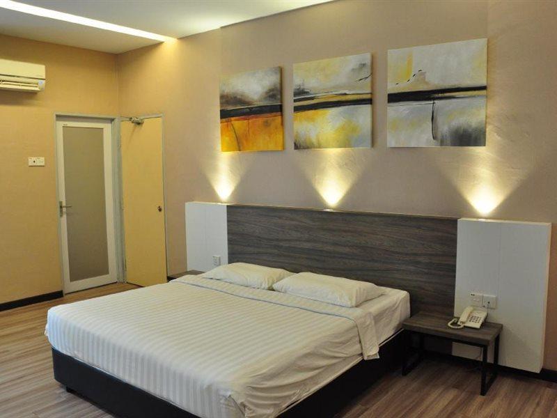 Frazel Inn Hotel Parit Buntar Eksteriør bilde
