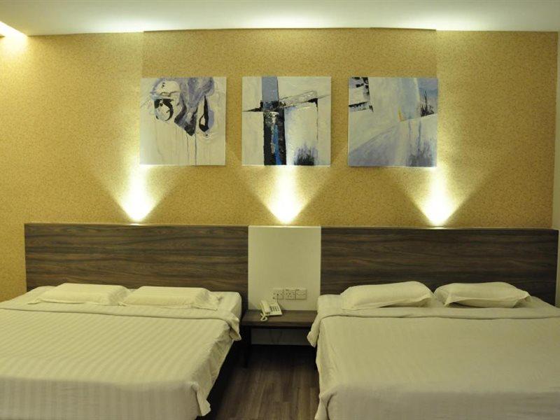 Frazel Inn Hotel Parit Buntar Eksteriør bilde