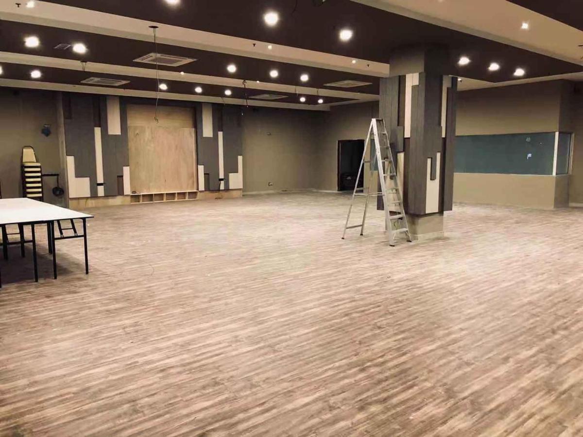 Frazel Inn Hotel Parit Buntar Eksteriør bilde
